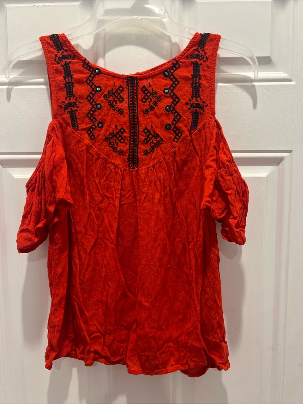 Xhilaration Women XS Red Off Shoulder Short Sleeve Top Blouse Embroidery #920
